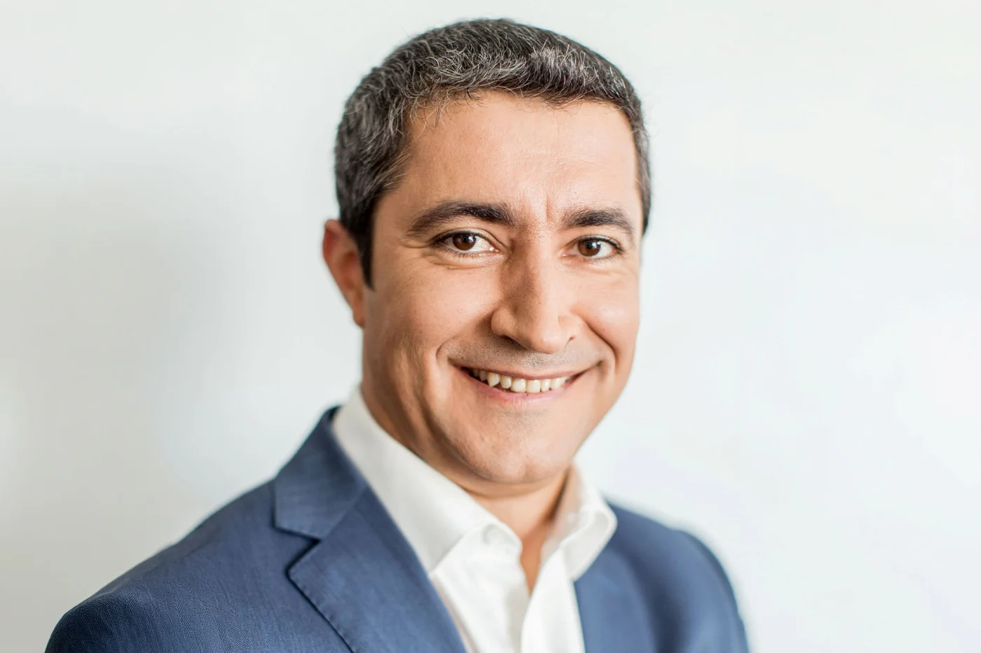 Mihail Ion, Vicepreședinte Retail și Membru al Directoratului Raiffeisen Bank România